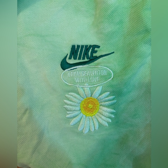 Nike Sportswear French Terry Shorts Floral/Green Men's Size Medium - Picture 7 of 8